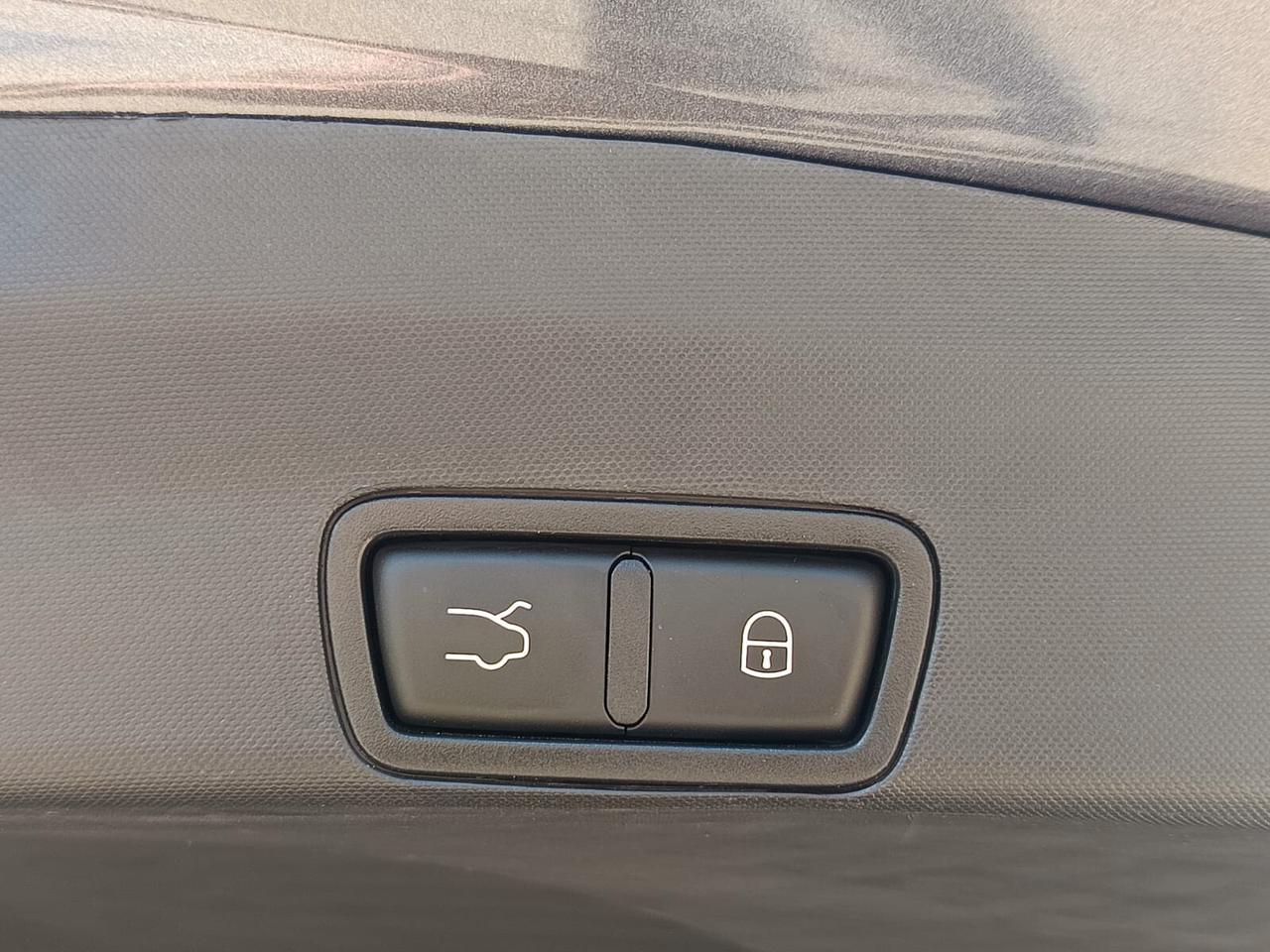 Alfa Romeo Stelvio 2019 - 2.2 Td 210 CV AT8 Q4 Lb automobili