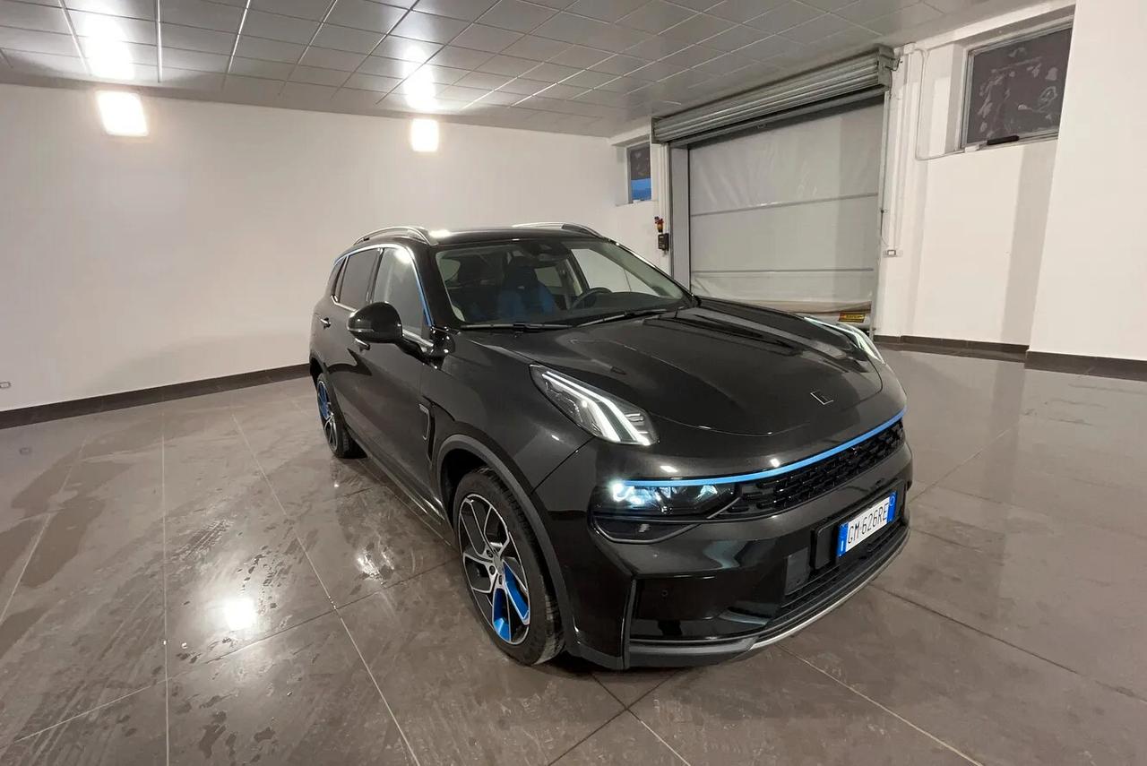 Lynk&co 01 PHEV