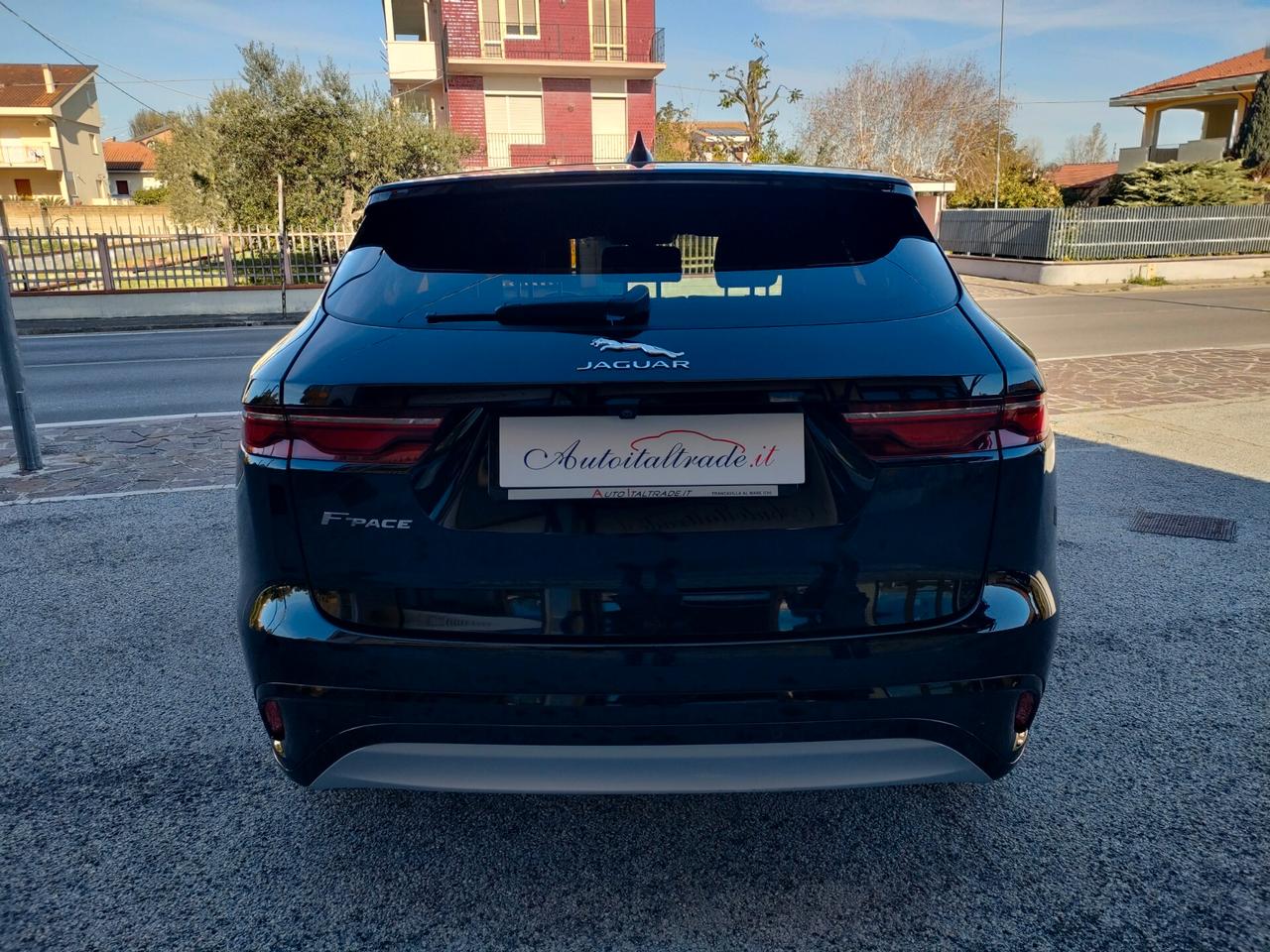 Jaguar F-Pace 2.0 D 204 CV AWD aut. R-Dynamic S