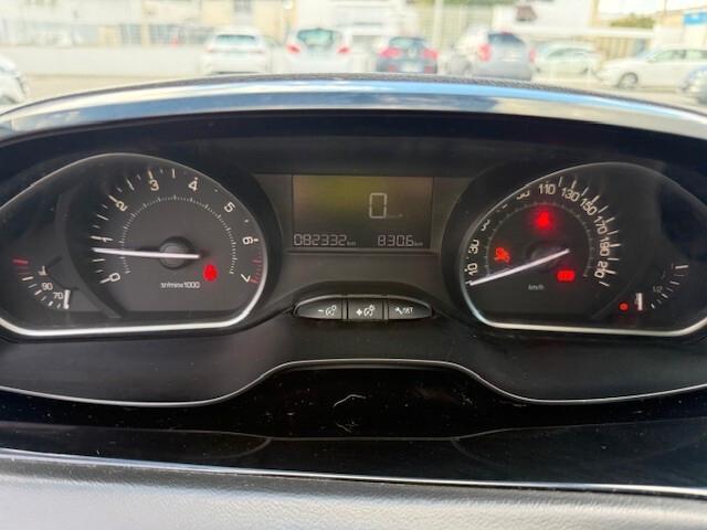 Peugeot 208 PureTech 82 5 porte Allure 2017