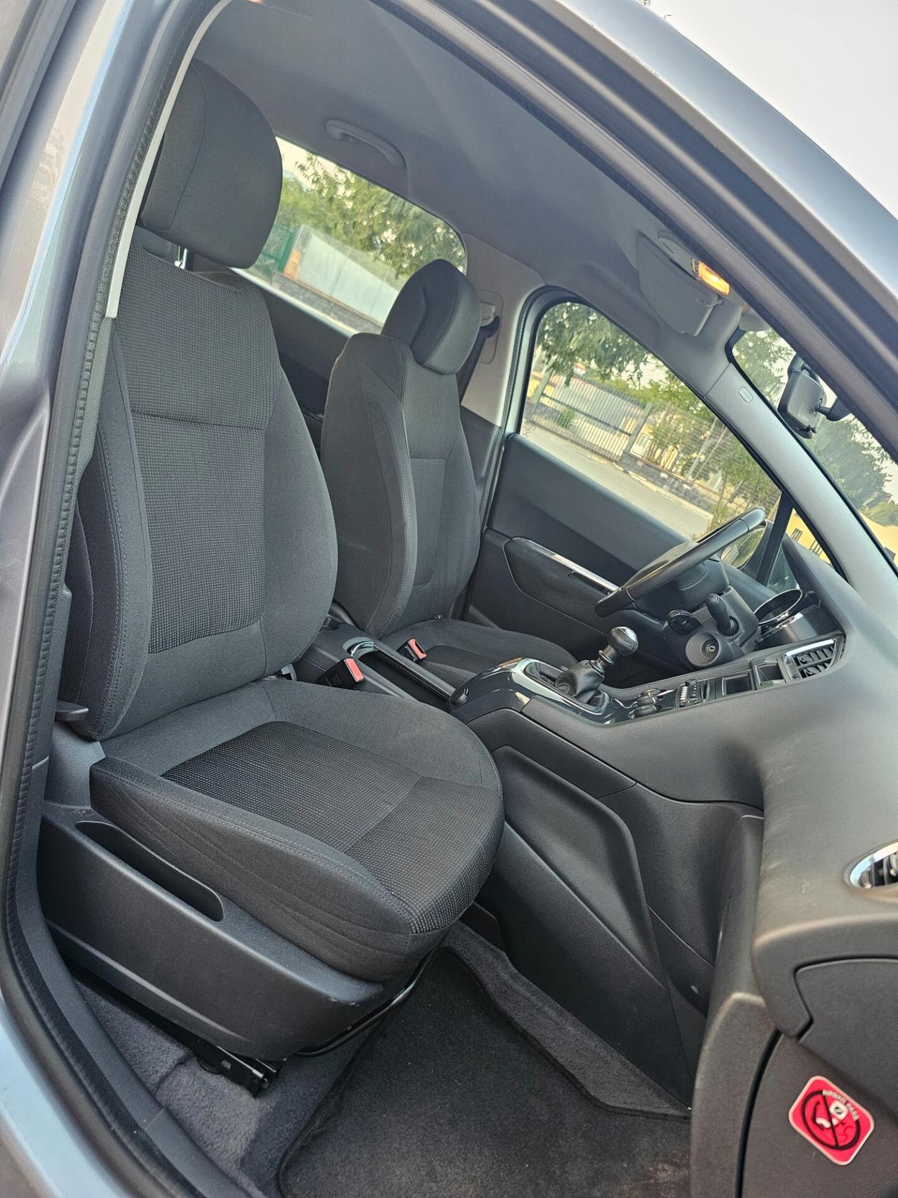 Peugeot 5008 1.6 HDi 115CV 7 posti unico proprietario