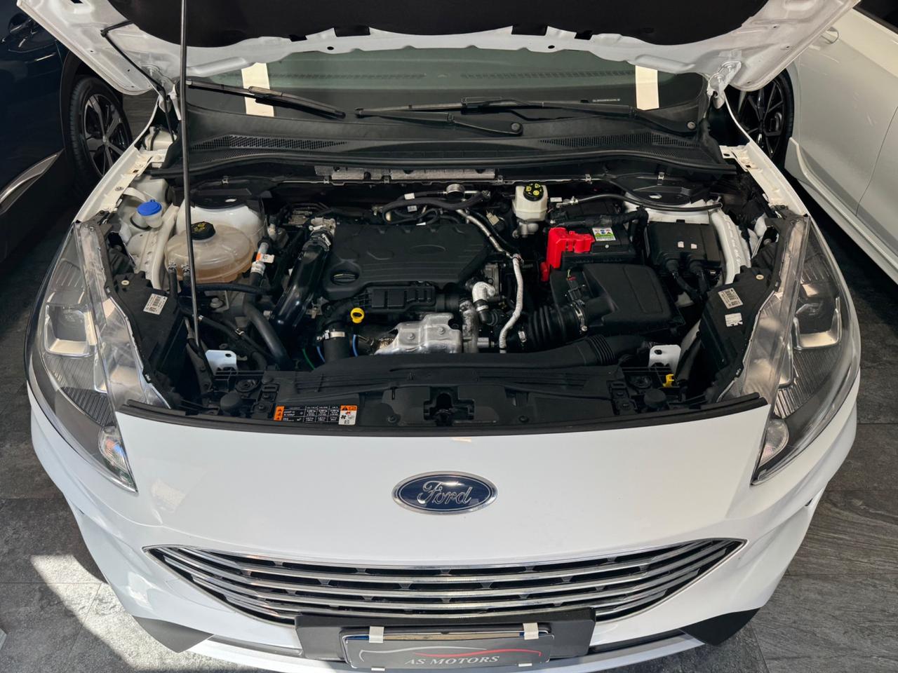 Ford Kuga 1.5 TDCi 120 CV 2WD Titanium