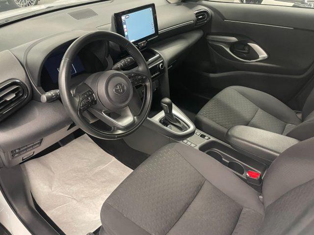 TOYOTA Yaris Cross 1.5 Hybrid 115 CV E-CVT Active