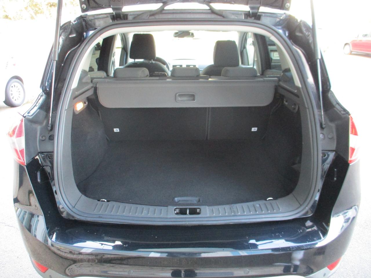 Ford Kuga 2.0 TDCi 136 CV 4WD Titanium DPF