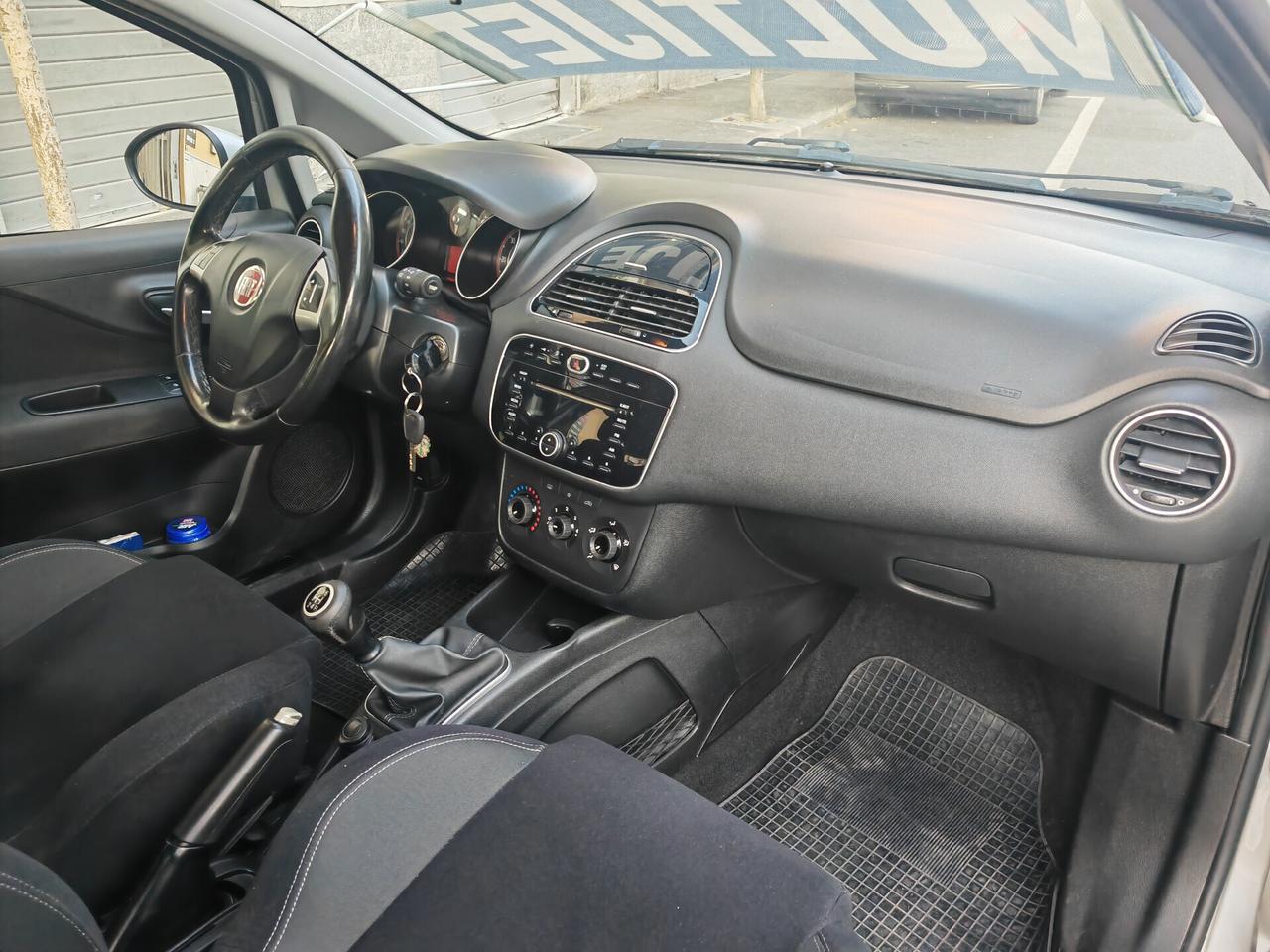 FIAT GRANDE PUNTO 1.3 MULTIJET CV95 KW70 FULL