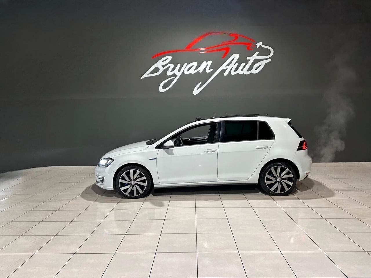 Volkswagen Golf GTE 1.4 TSI DSG 5p. Plug-In-Hybrid