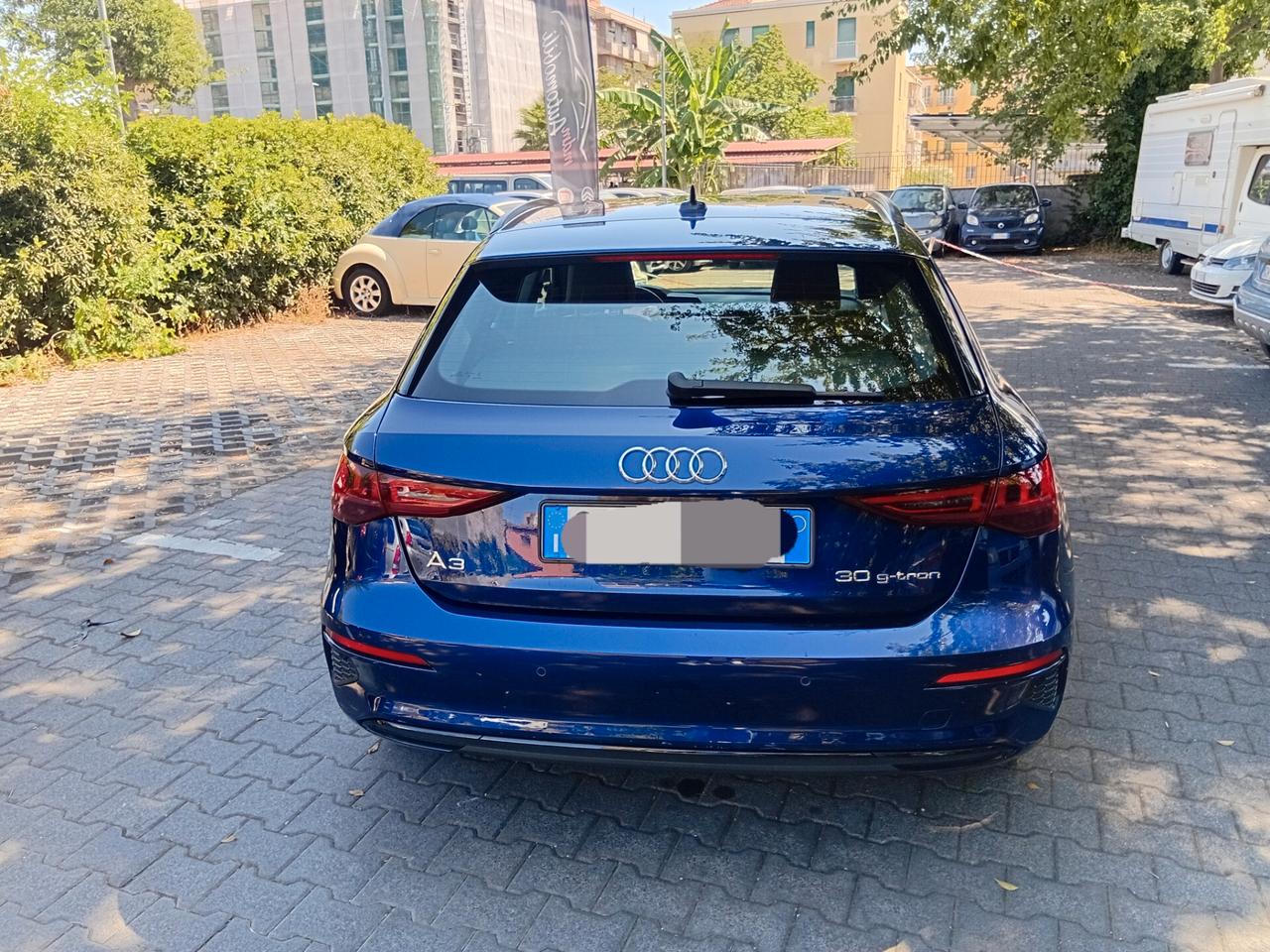 Audi A3 SPB 30 g-tron S tronic line edition + Blocksistem