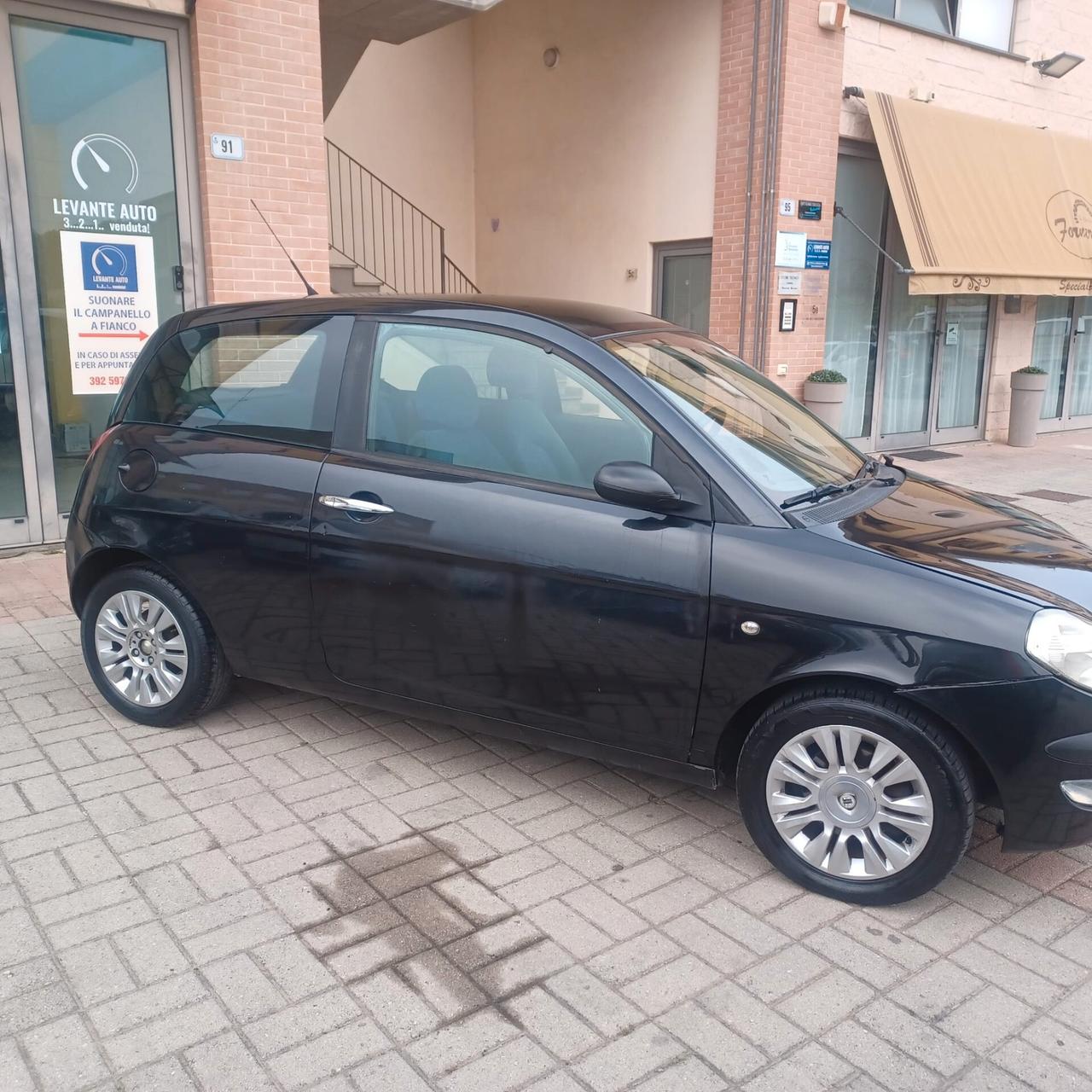 ECONOMICA 1.3 MJTD LANCIA YPSILON PER NEOPATENTTI