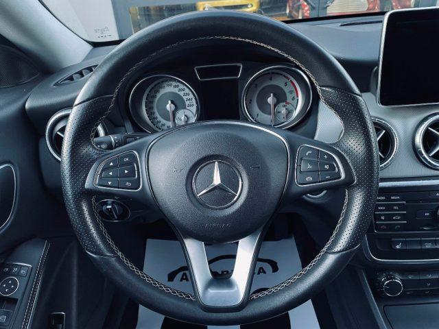 MERCEDES-BENZ CLA 180 d SPORT StraFULL*XENON*FATTURE TAGLIANDI*UNICOPRO.