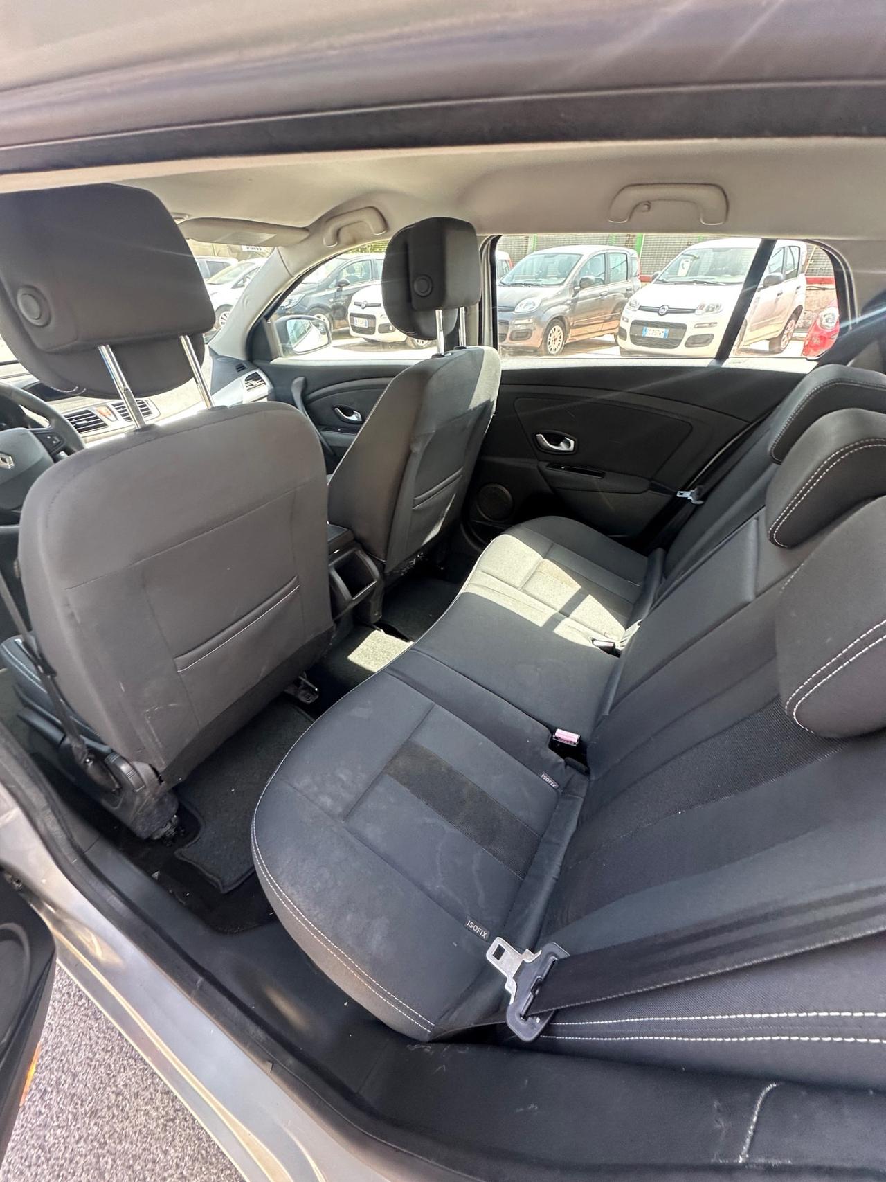Renault Megane Mégane 1.5 dCi 110CV SporTour Confort