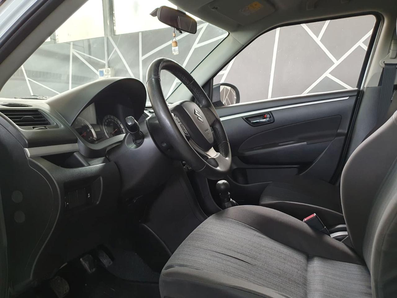 Suzuki Swift 1.3 DDiS 5 porte B-Cool