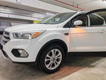 Ford Kuga 1.5 TDCI 120 CV SPETTACOLARE FULL OPTIONAL