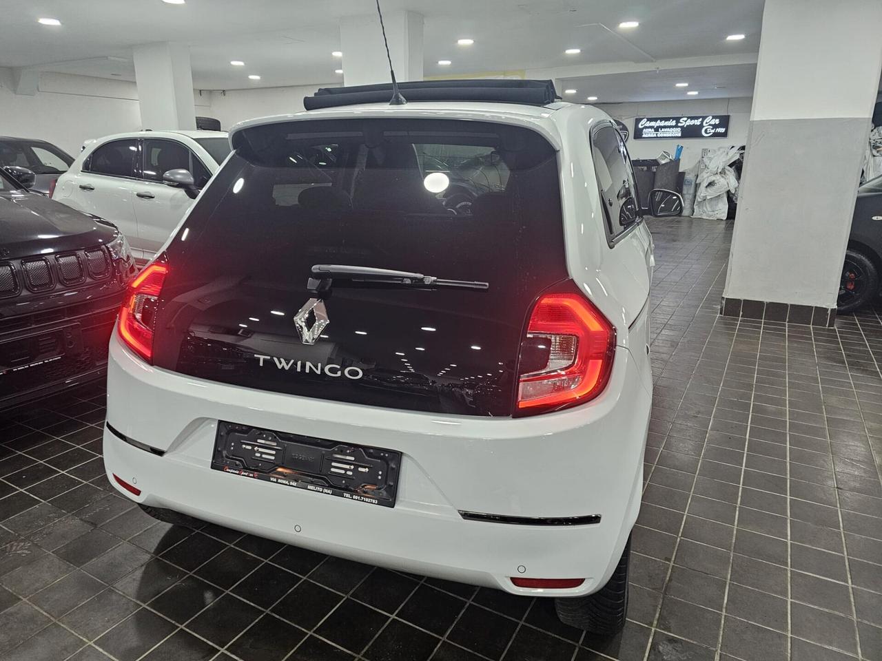 NUOVA RENAULT TWINGO INTENS SCe 1.0 BENZ 73CV