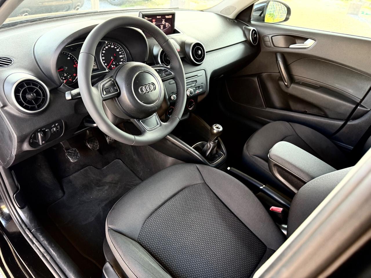 AUDIA1 SPB 1.6 TDI ANCHE NEOPATENTATI