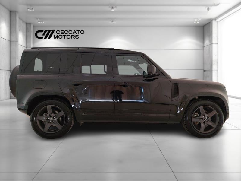 Land Rover Defender 110 3.0 I6 MHEV X-Dynamic SE AWD Auto