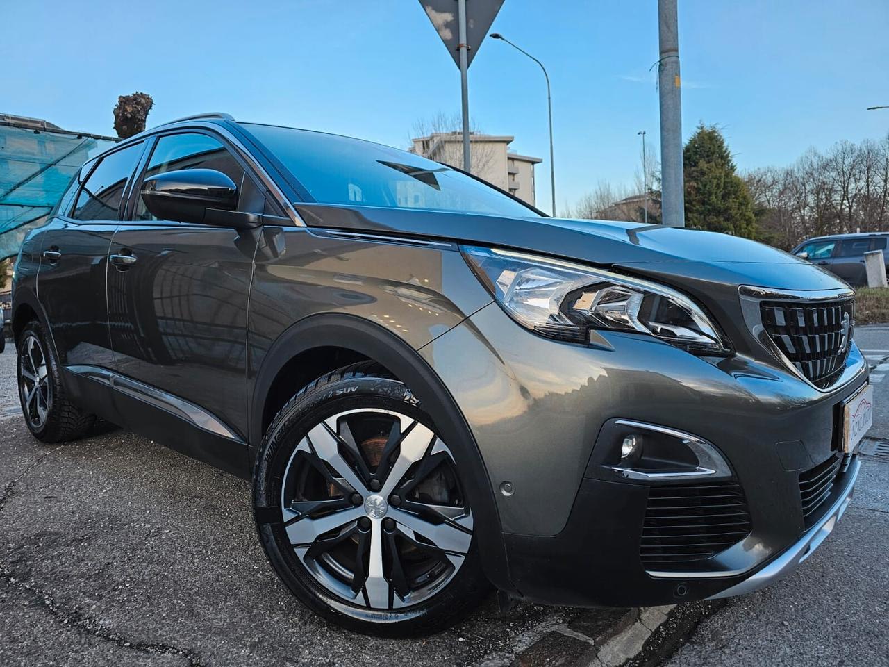 Peugeot 3008 BlueHDi 120cv Allure*S&S*Navi*Led*Euro6*Unipro*