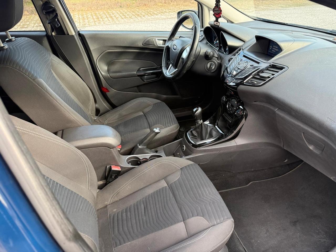 Ford Fiesta 1.4 5 porte Bz.- GPL Black & White Edition