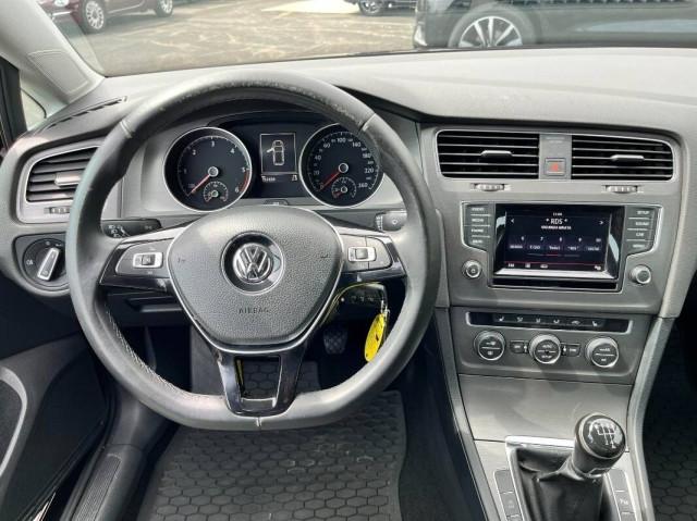 Volkswagen Golf 1.6 tdi Comfortline 5p