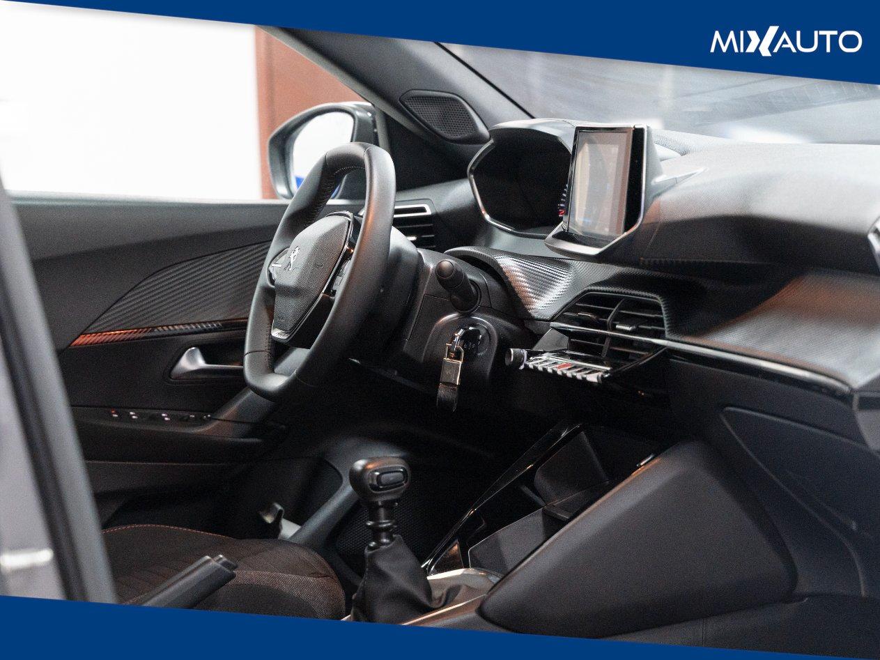 Peugeot 2008 1.2 Puretech Allure Pack S&S 100CV