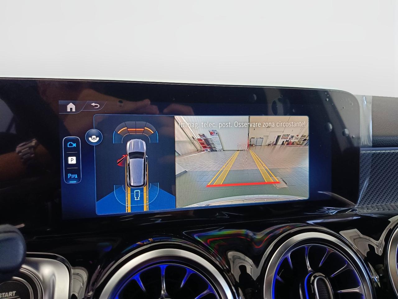 Mercedes-Benz GLB 200 d 4MATIC