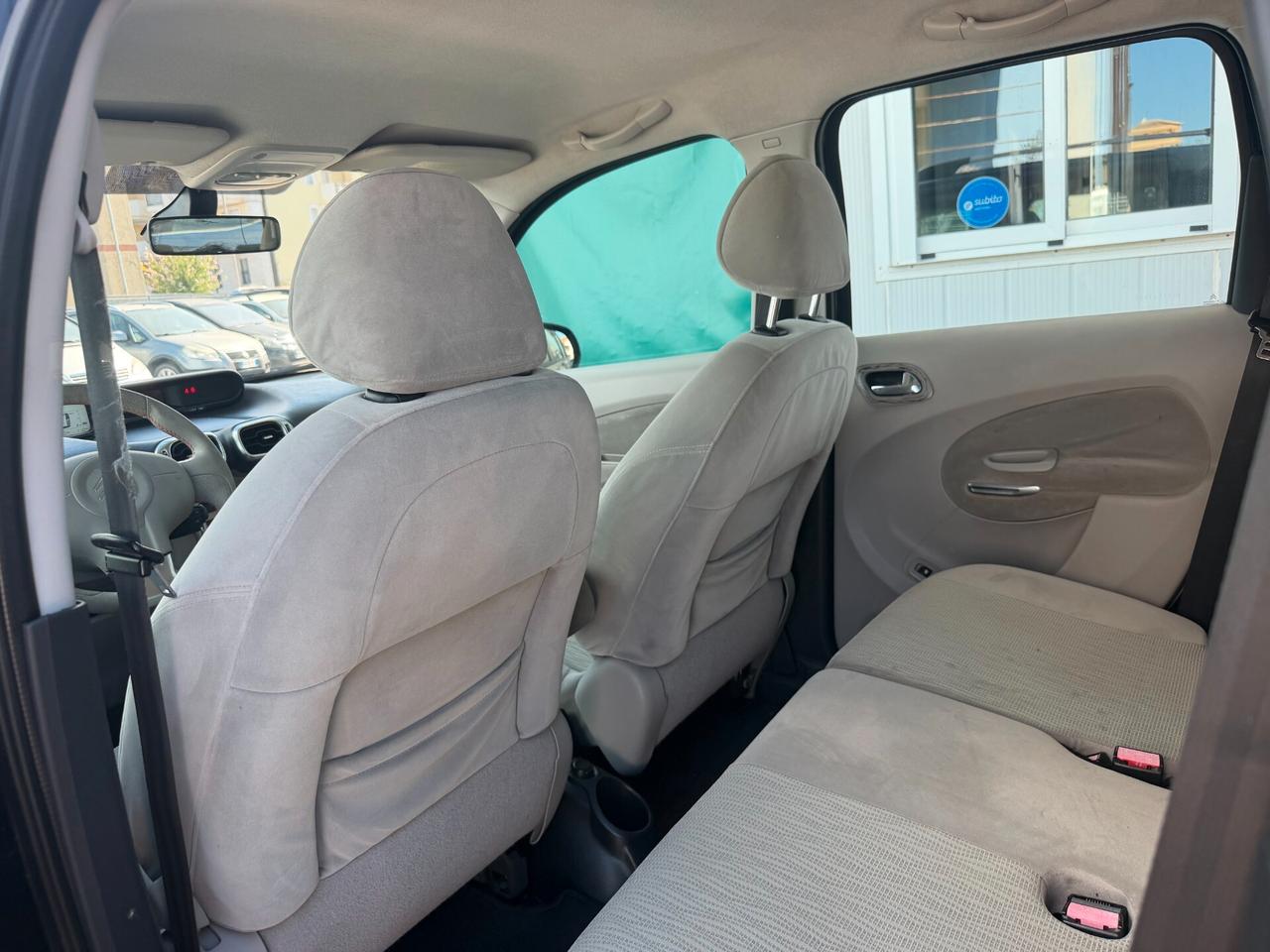 Citroen C3 Picasso 1.6 HDi 90 airdream Exclusive Style