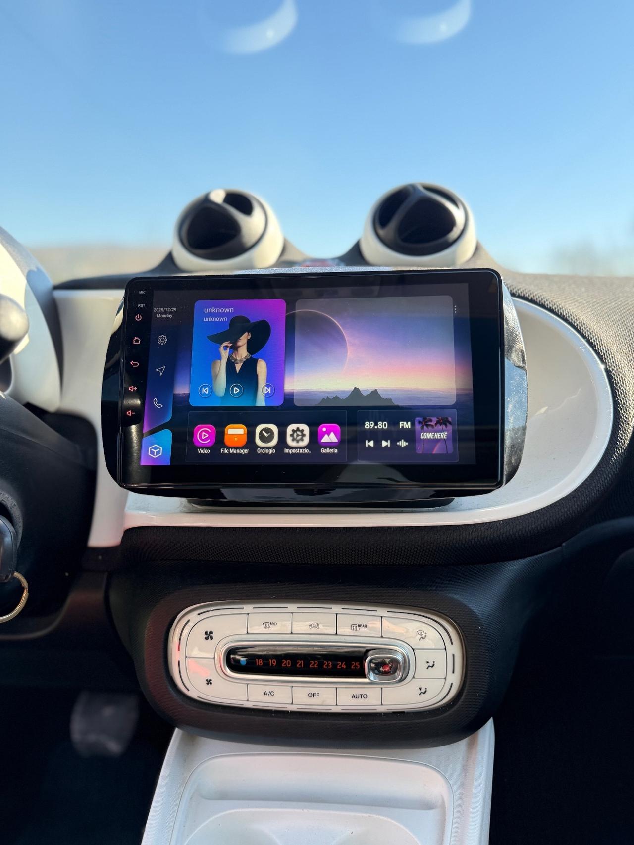 Smart ForFour 70cv 1.0 Passion AUTOMATICA DOPPIO TETTO PANORAMICO