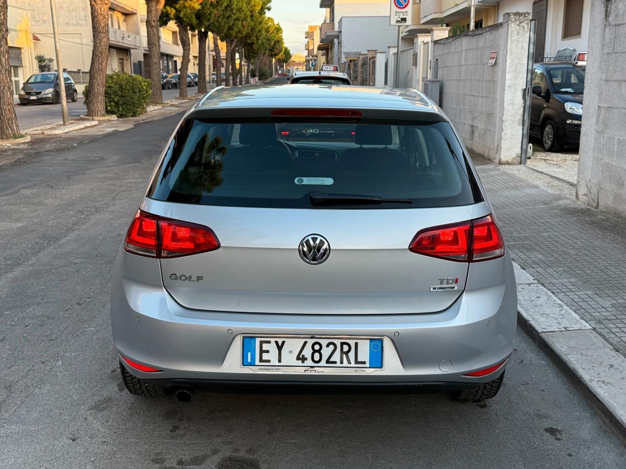 Volkswagen Golf 1.6 TDI 5P Comfortline BM Tech 2015