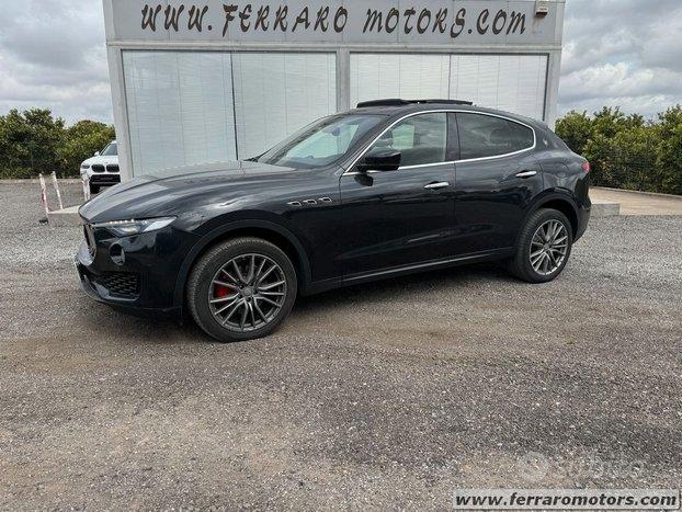 MASERATI Levante Gransport solo 85000km tetto pano iva esposta