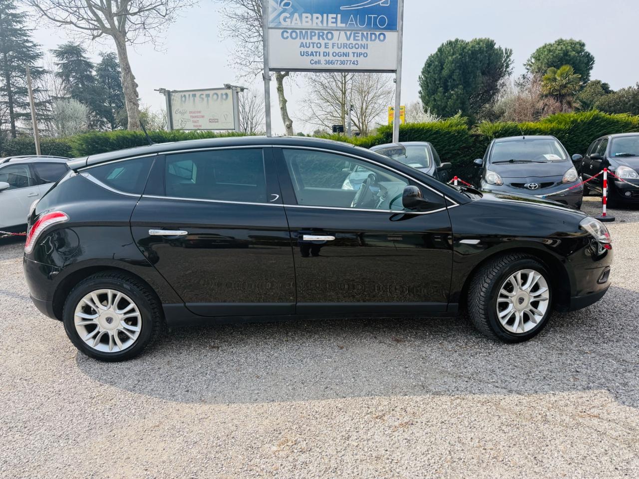 Lancia Delta 1.6 MJT DPF Gold