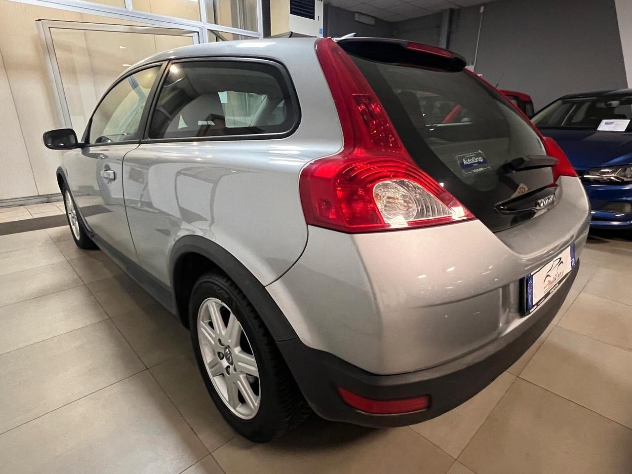 Volvo C30 2.0 D Summum