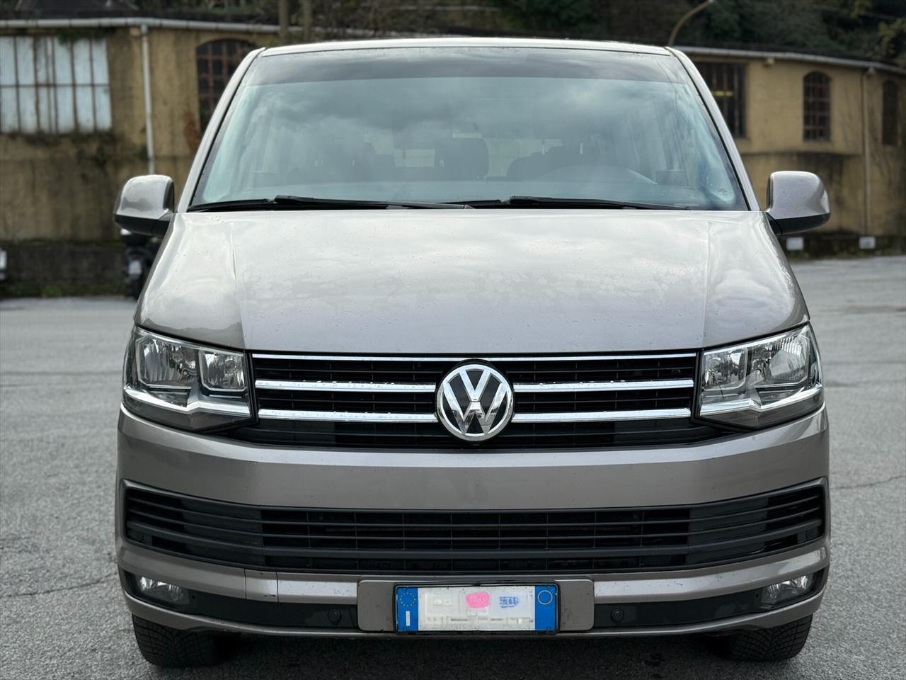 Volkswagen Caravelle 2.0 TDI 150CV DSG PL 9 POSTI