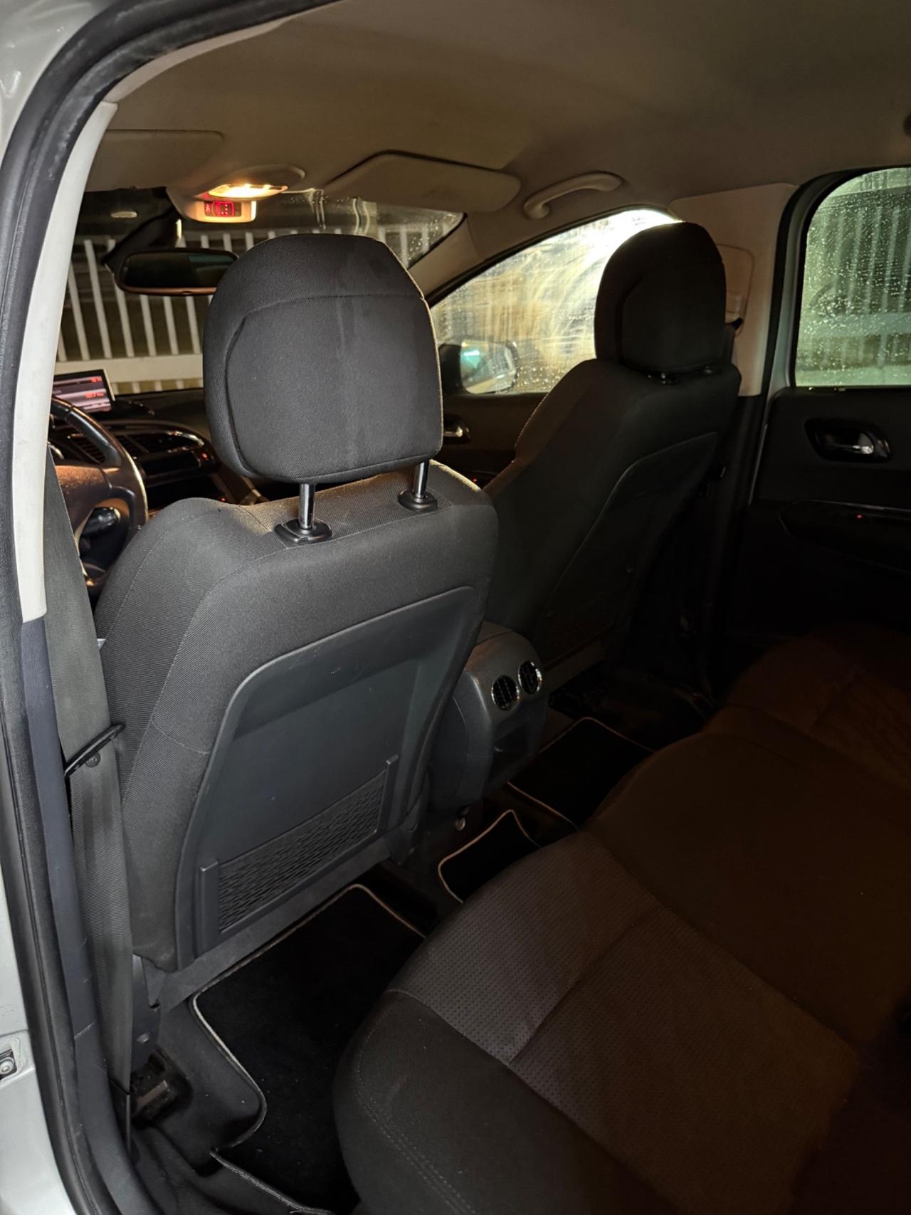 Peugeot 3008 1.6 HDi 110CV Business