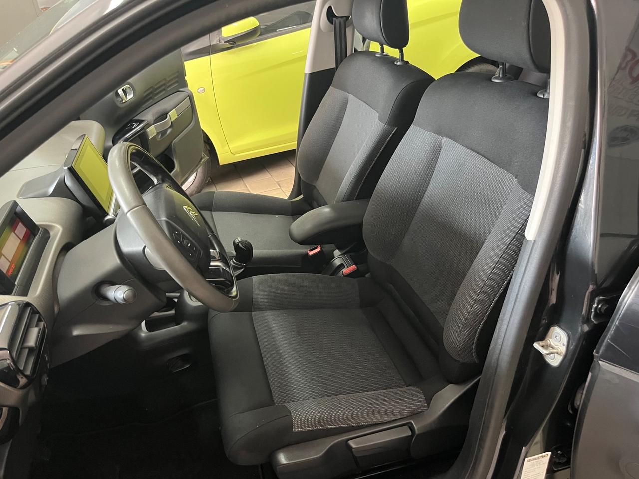 Citroen C4 Cactus BlueHDi 100 Shine 2016
