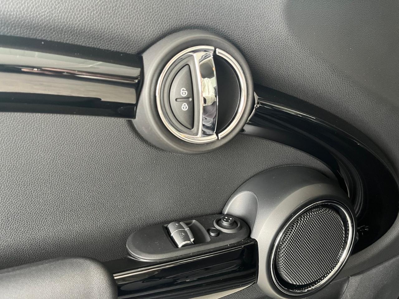 Mini Cooper D 1.5 cooper d 3p