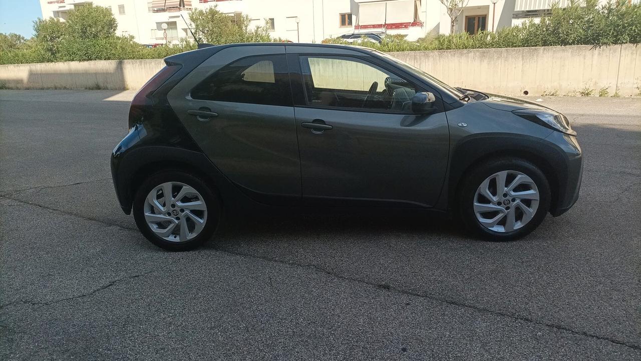 Toyota Aygo X 1.0 VVT-i 72 CV 5 porte Trend