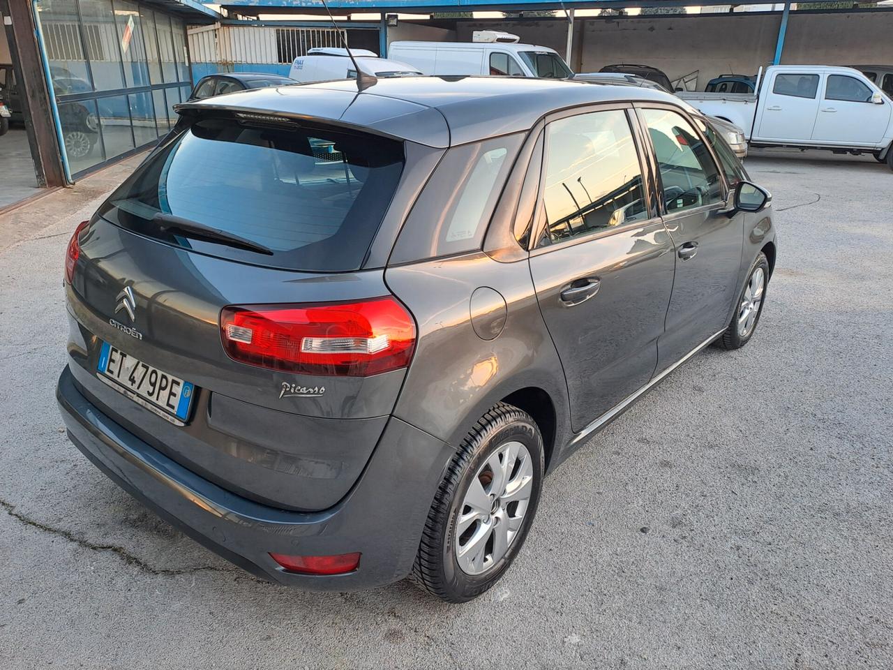 Citroen C4 1.6 e-HDi 115 automatico
