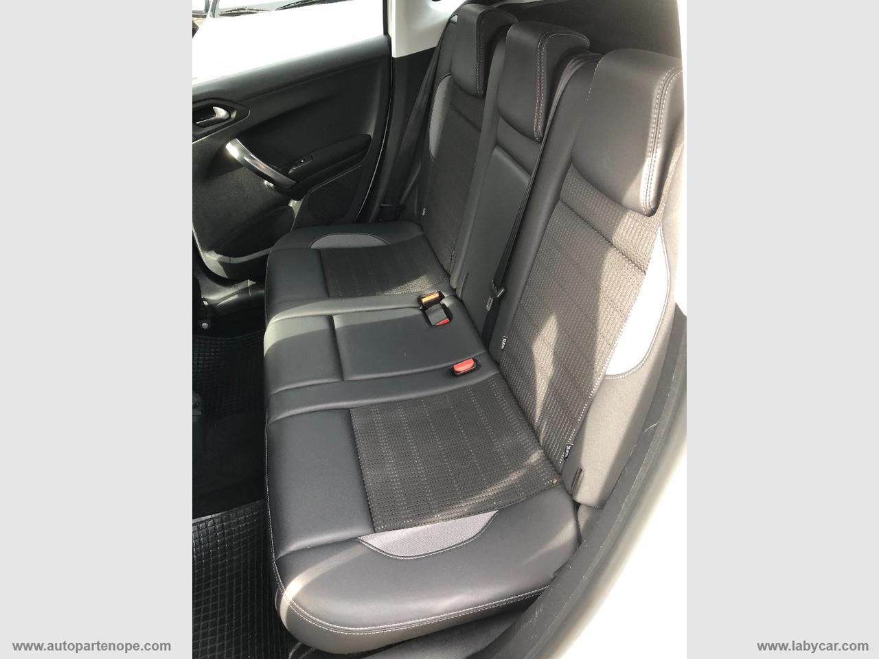 PEUGEOT 2008 BlueHDi 120 S&S Allure