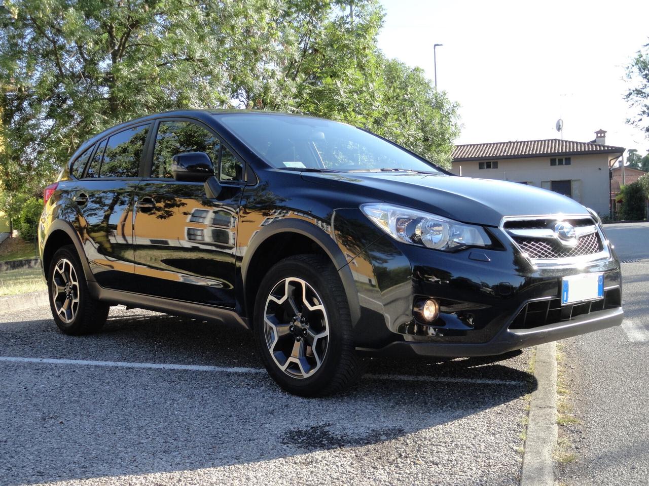 Subaru XV 2.0D " Chilometraggio Bassissimo Documentato"