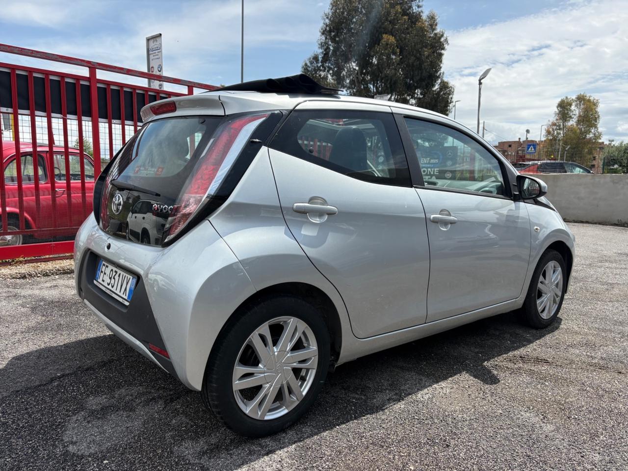 TOYOTA AYGO 2016 CABRIO