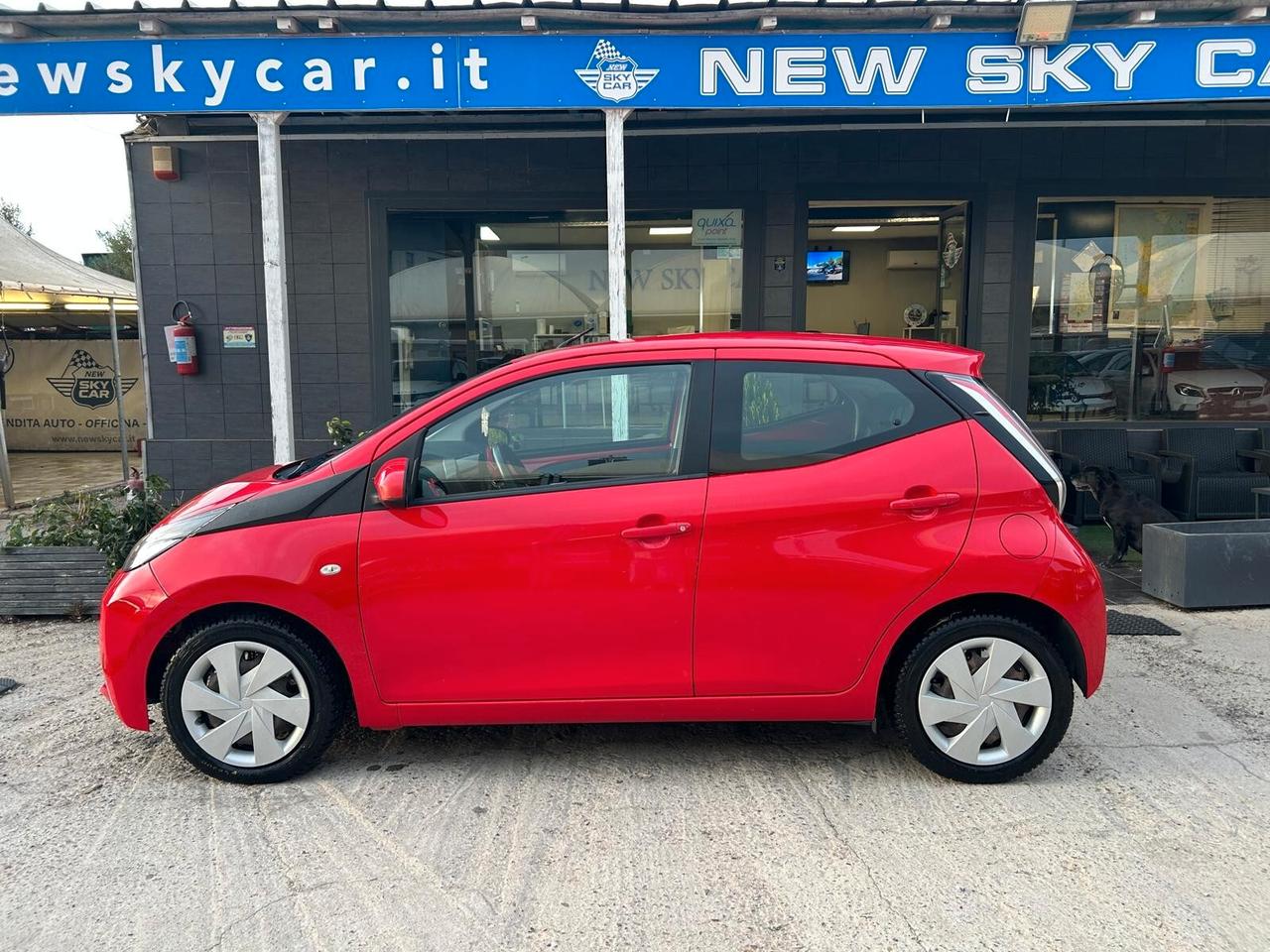 Toyota Aygo 1.0 VVT-i 69 CV x-play AUTOMATICO