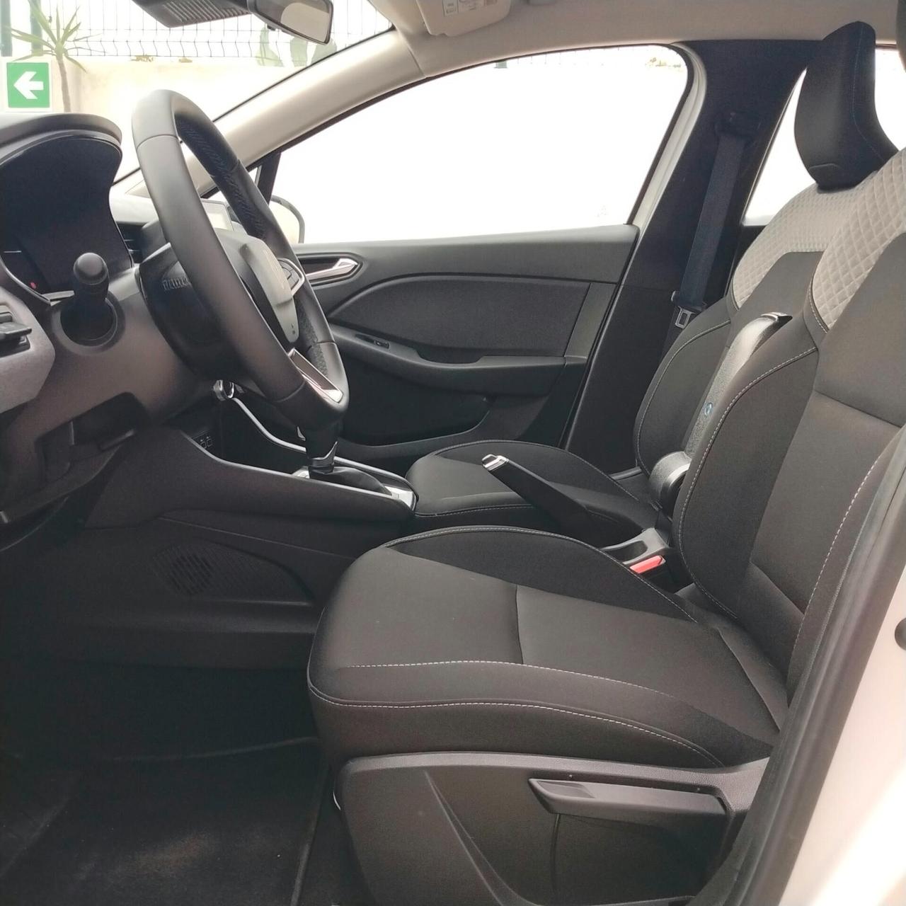 Renault Clio Full Hybrid E-Tech 145 CV 5 porte Techno