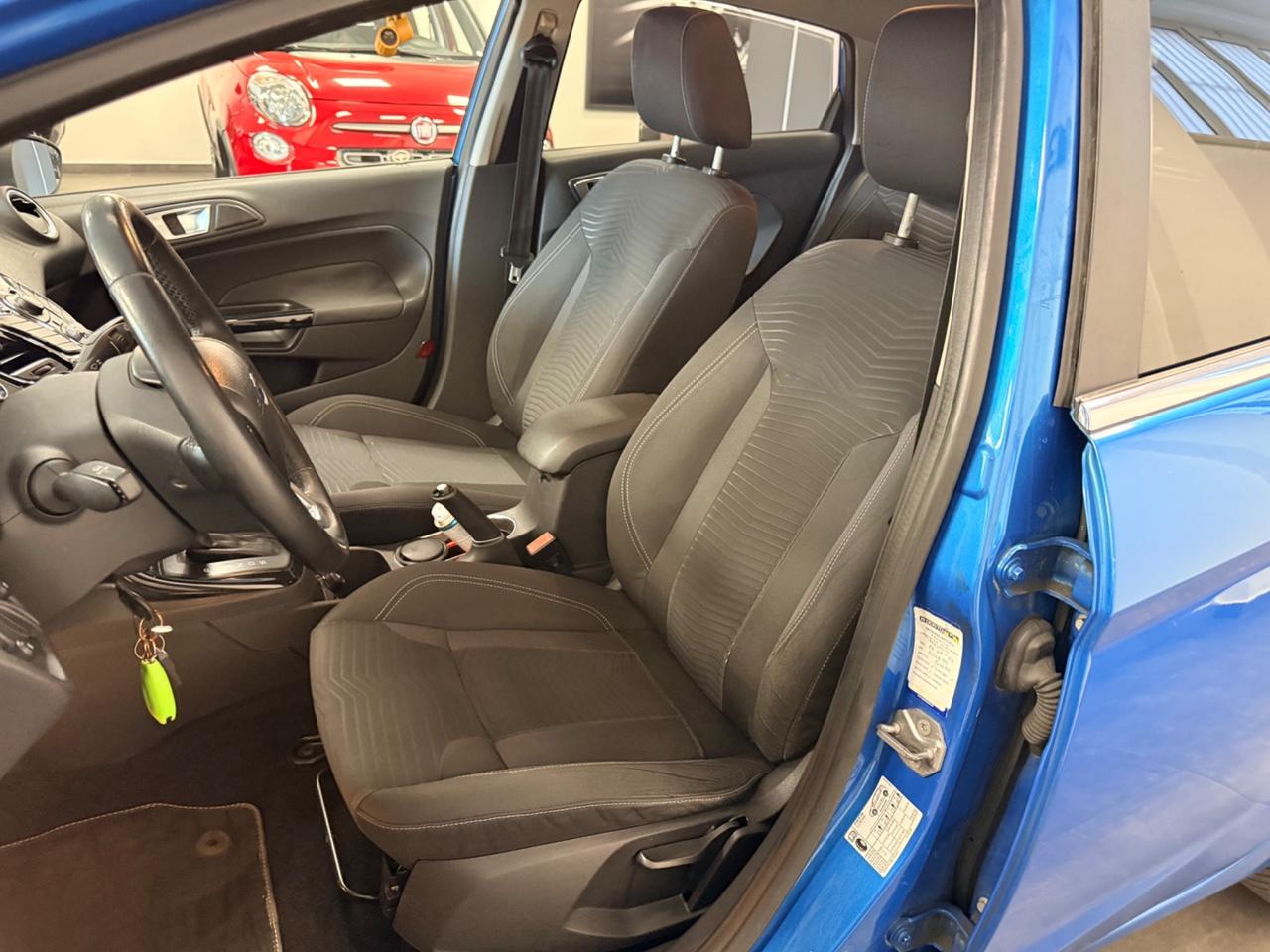 Ford Fiesta 1.0 EcoBoost 100CV 5 porte Powershift Titanium