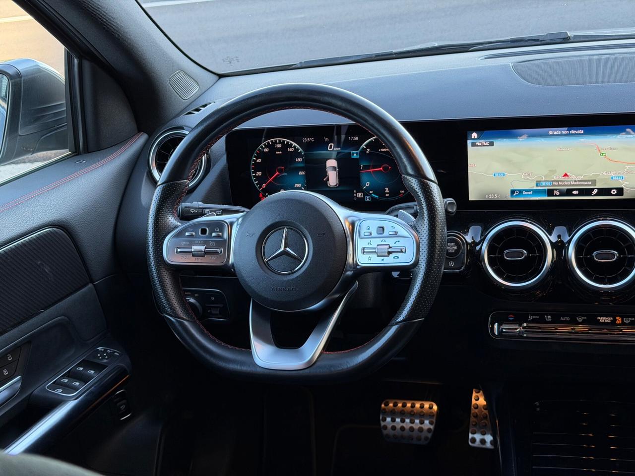 Mercedes-benz GLA 200 d AMG Premium - IVA ESPOSTA