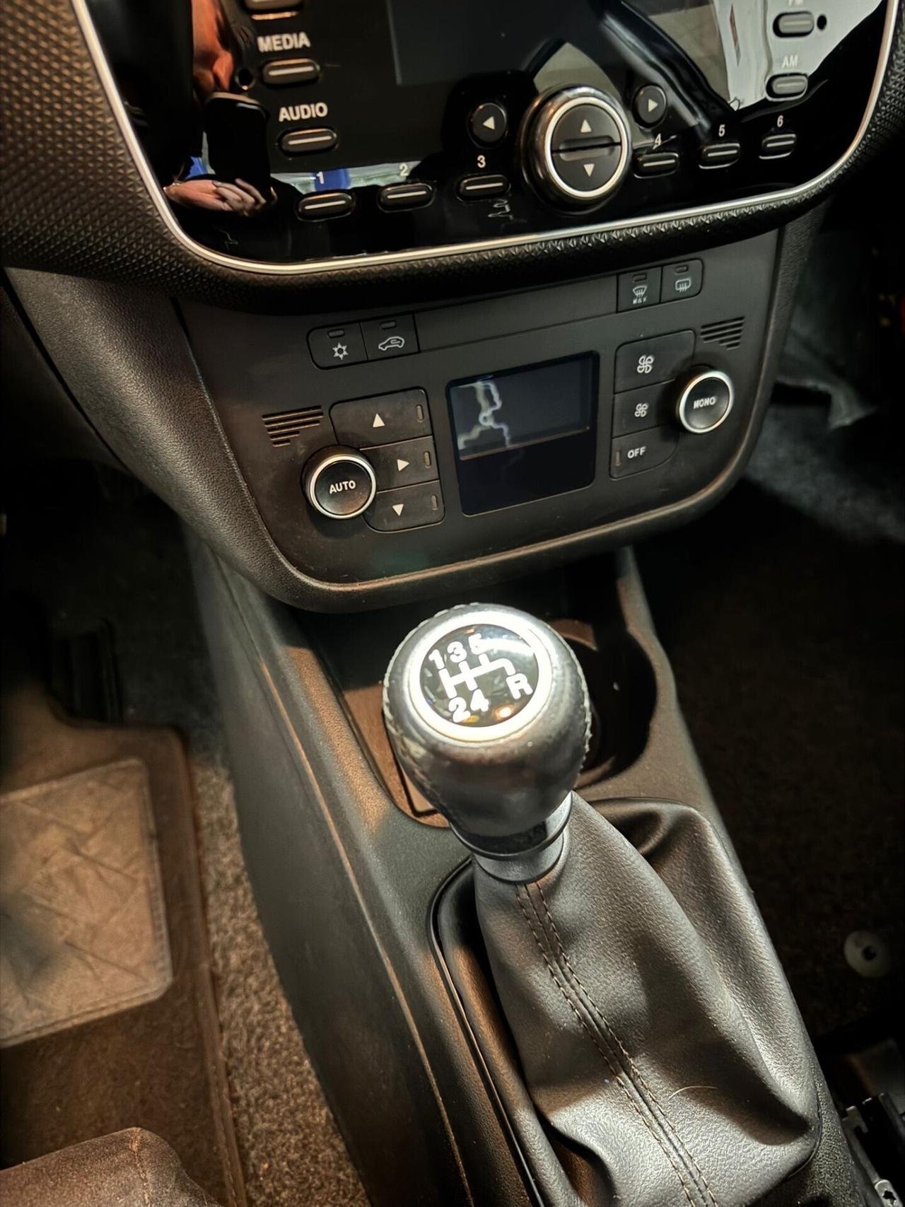 Fiat Punto grande 1.4 gpl