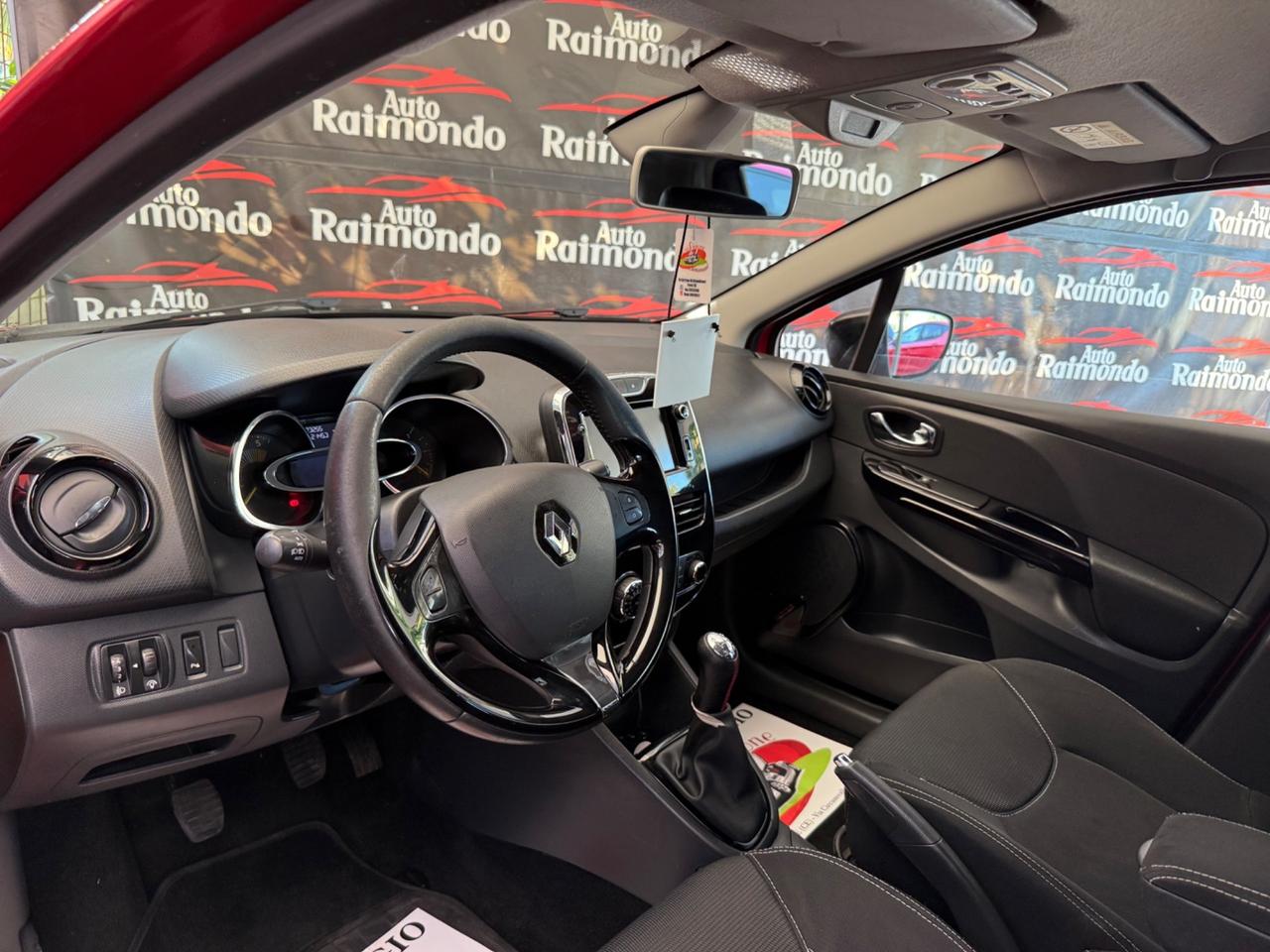 Renault Clio 1.5 dCi 8V 75CV Full Optional