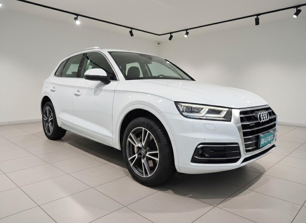 AUDI Q5 45 TDI quattro tiptronic Business Design - TETTO PANORAMICO