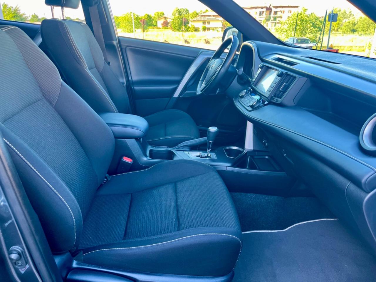 Toyota Rav4 2.5hybrdi 2018 84.000km euro6 perfetta