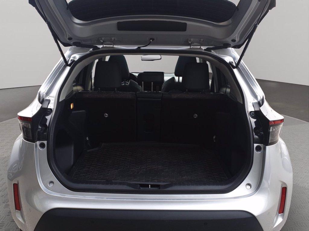 TOYOTA Yaris cross 1.5h lounge fwd 116cv e-cvt del 2023