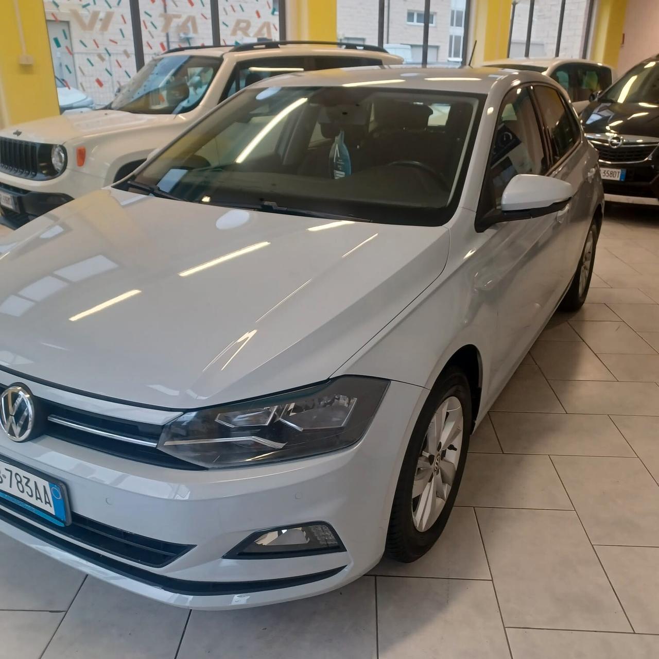 70.118KM SEMBRA NUOVA VW POLO 1.0 NEOPATENTATI
