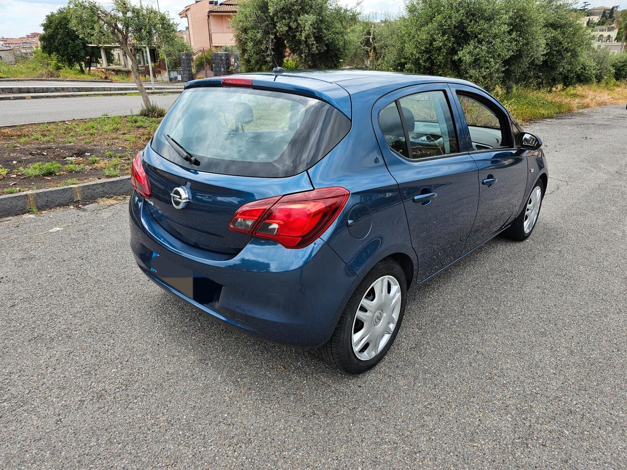 Opel Corsa 1.2 5 porte